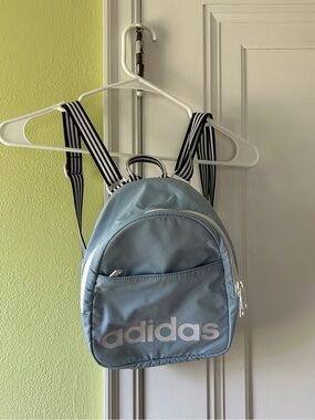 north face backpack pink and white The Women's Jester December 2025 Catalog color:Port - 614 around closure Travel Make Up Case